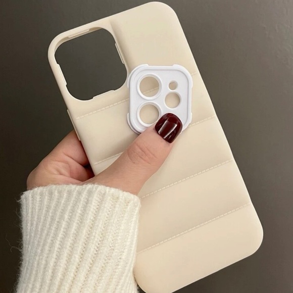 Beige Puffer IPhone Case - Picture 4 of 4